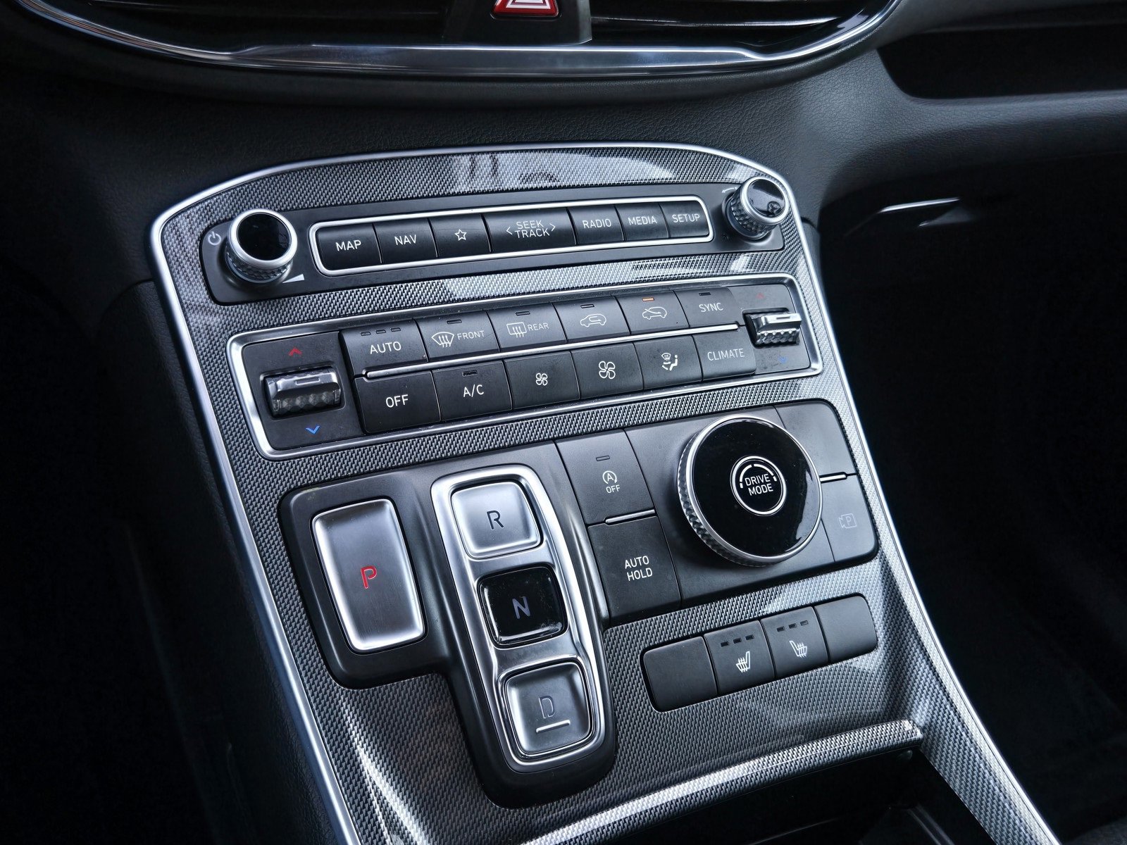 Used 2023 Hyundai Santa Fe SEL image 18