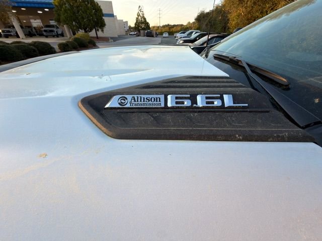 Used 2025 Chevrolet Silverado 2500 Custom w/ Custom Convenience Package image 18