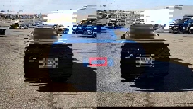 Used 2004 Chevrolet Corvette Coupe image 7