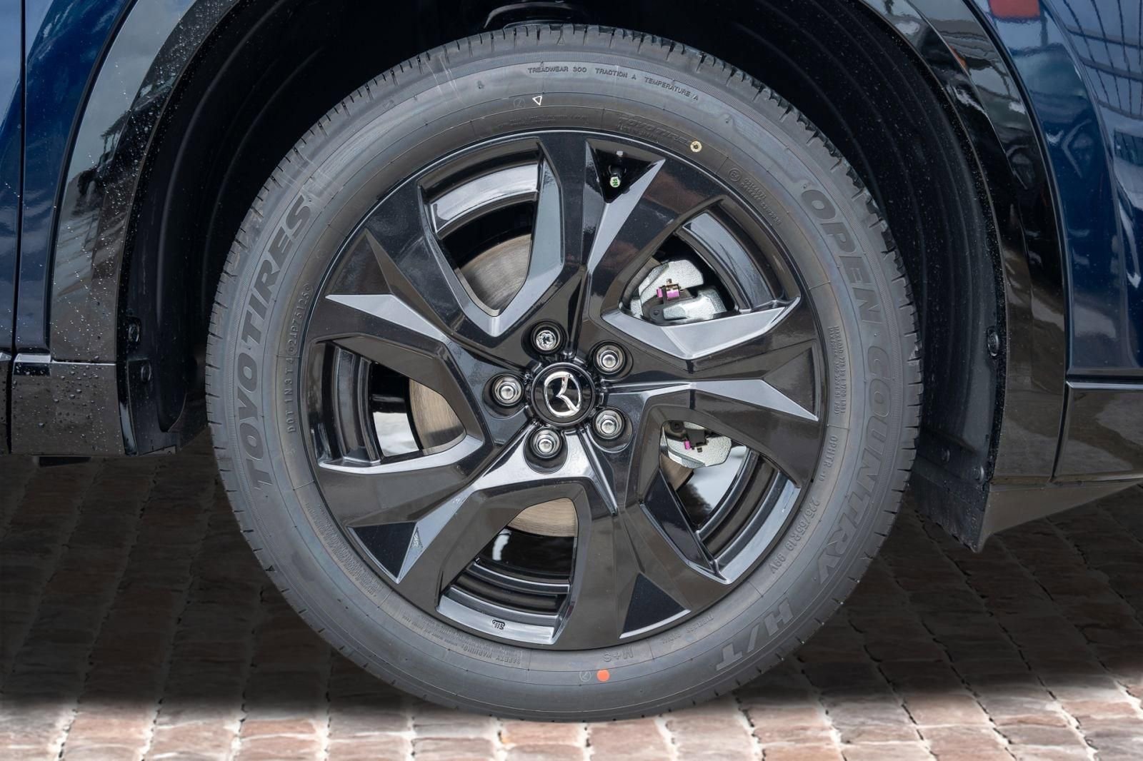 New 2026 MAZDA CX-5 2.5 S w/ Premium Package AWD/4WD image 36