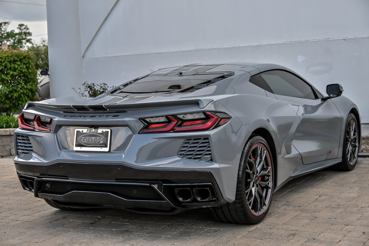 Used 2025 Chevrolet Corvette Stingray Preferred Cpe w/ Stealth Interior Trim Package RWD image 16