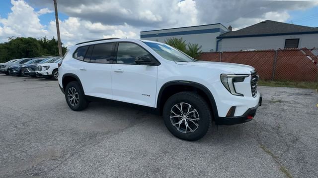 New 2026 GMC Acadia AT4 image 2
