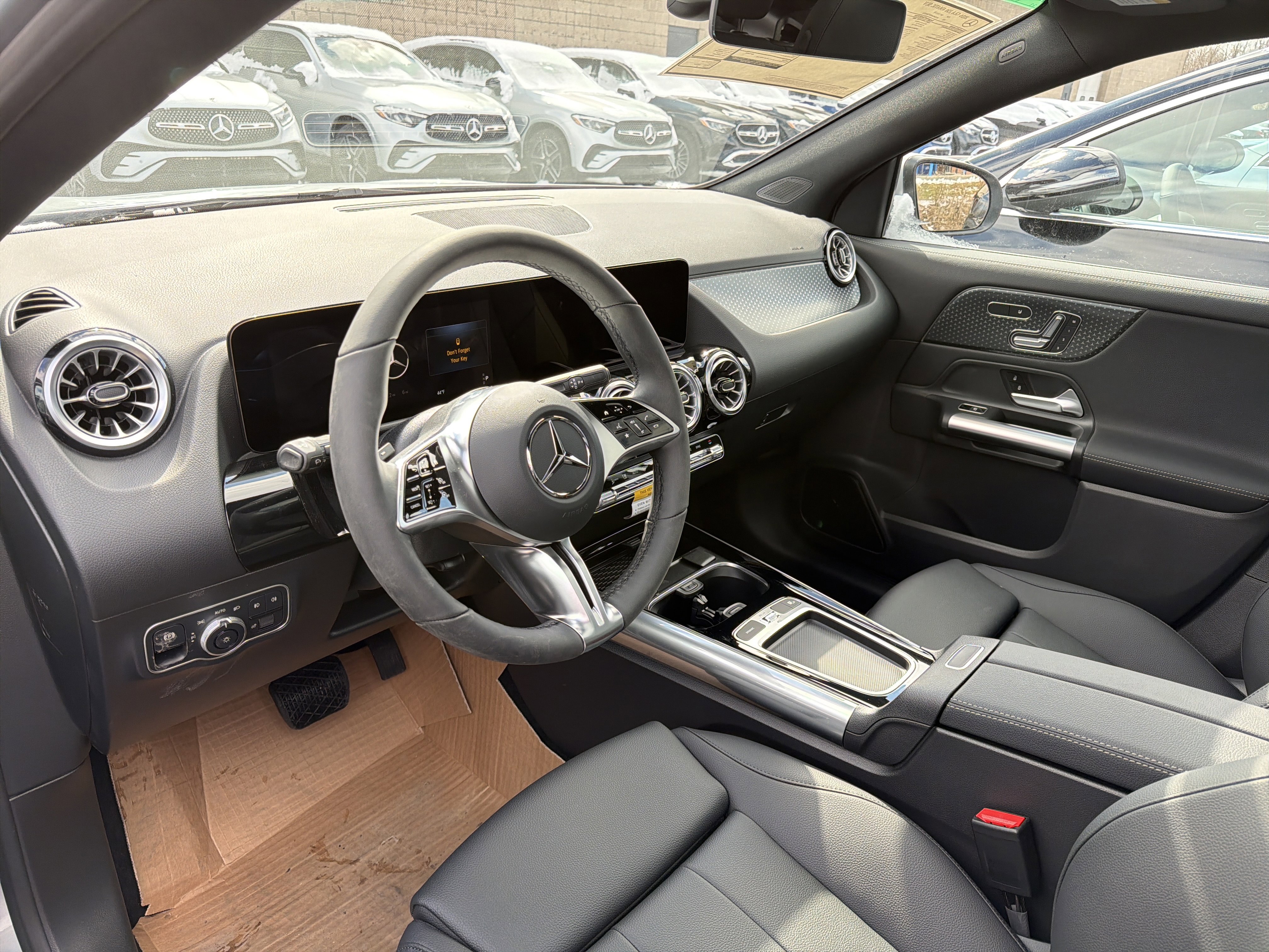 New 2026 Mercedes-Benz GLA 250 4MATIC image 9