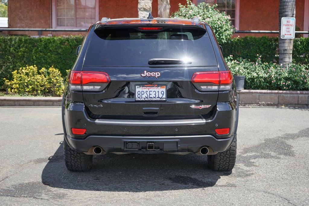 Used 2020 Jeep Grand Cherokee Trailhawk image 7