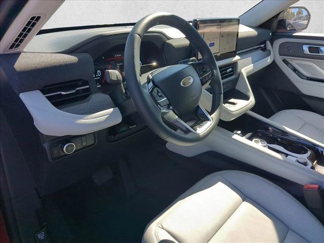 New 2025 Ford Explorer Platinum w/ Ultimate Package image 2