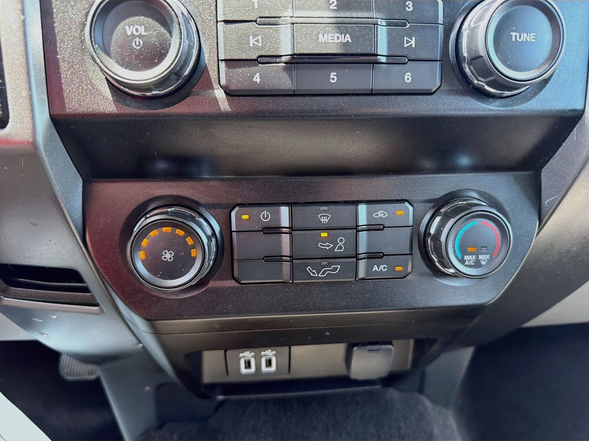 Used 2019 Ford F150 XLT AWD/4WD image 17