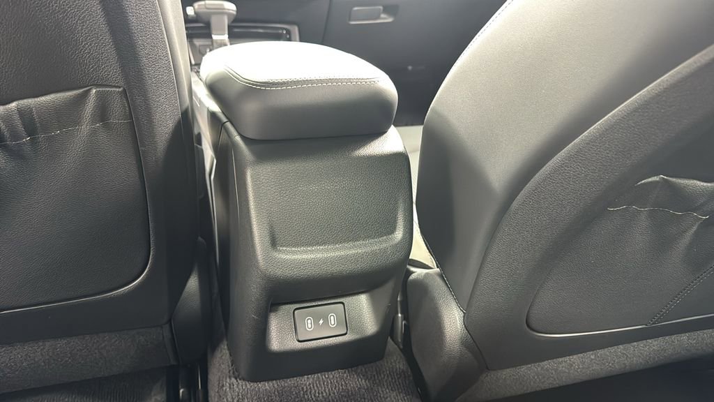 New 2026 Kia K5 GT-Line image 33