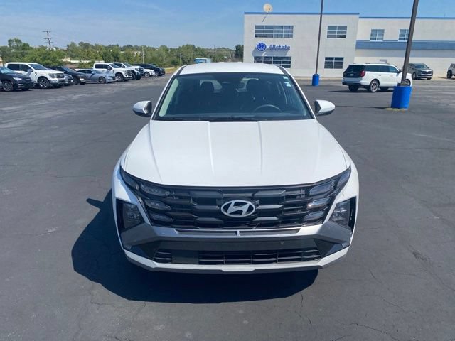 Used 2025 Hyundai Tucson SE AWD/4WD image 9