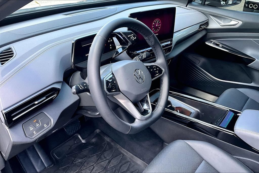 Used 2023 Volkswagen ID.4 Pro S Plus RWD image 15