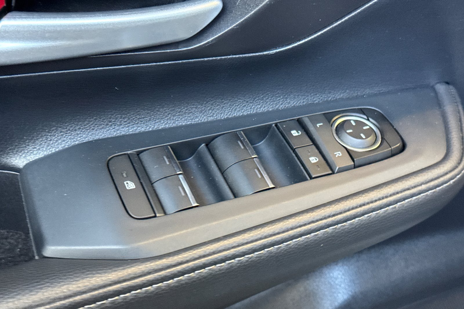 Certified 2024 Toyota Grand Highlander FWD image 15