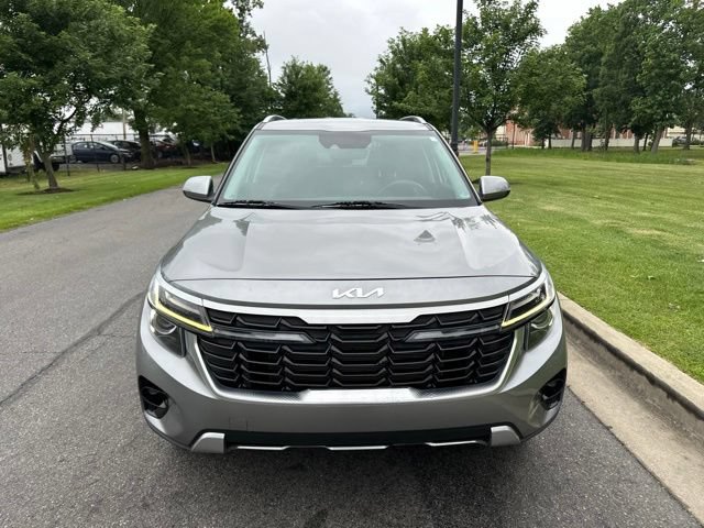 Certified 2024 Kia Seltos S FWD image 4