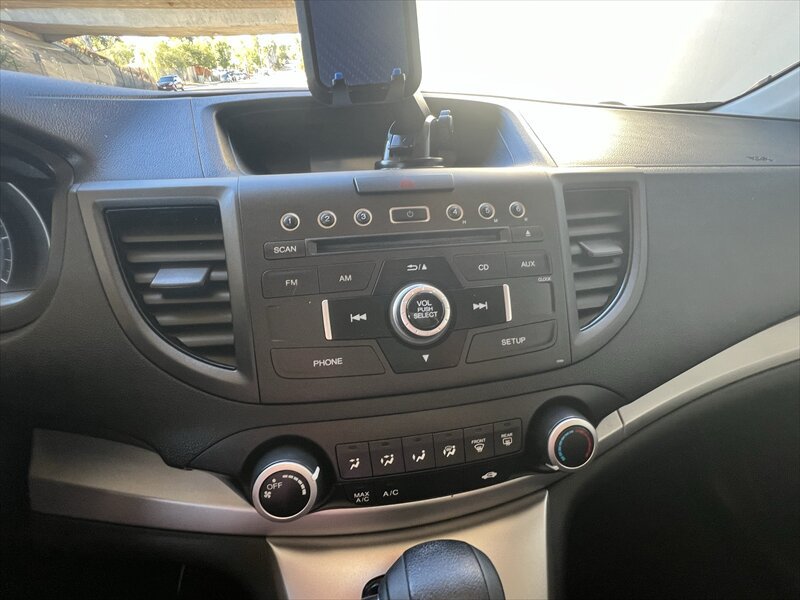 Used 2014 Honda CR-V LX image 31