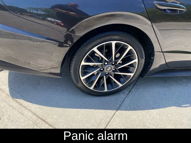 Used 2022 Hyundai Sonata Limited image 11