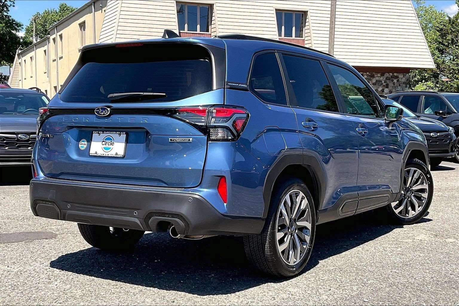 Certified 2025 Subaru Forester Touring AWD/4WD image 14