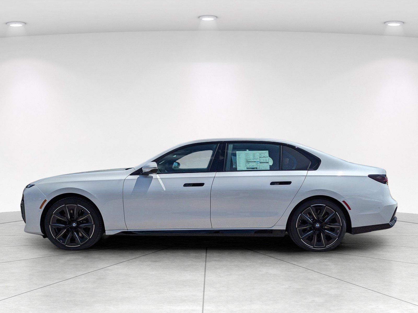 New 2026 BMW 760i xDrive w/ Executive Package AWD/4WD image 6