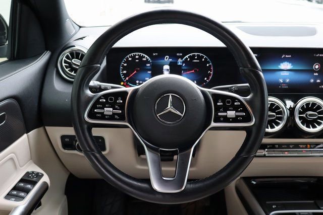 Used 2023 Mercedes-Benz GLA 250 4MATIC image 25