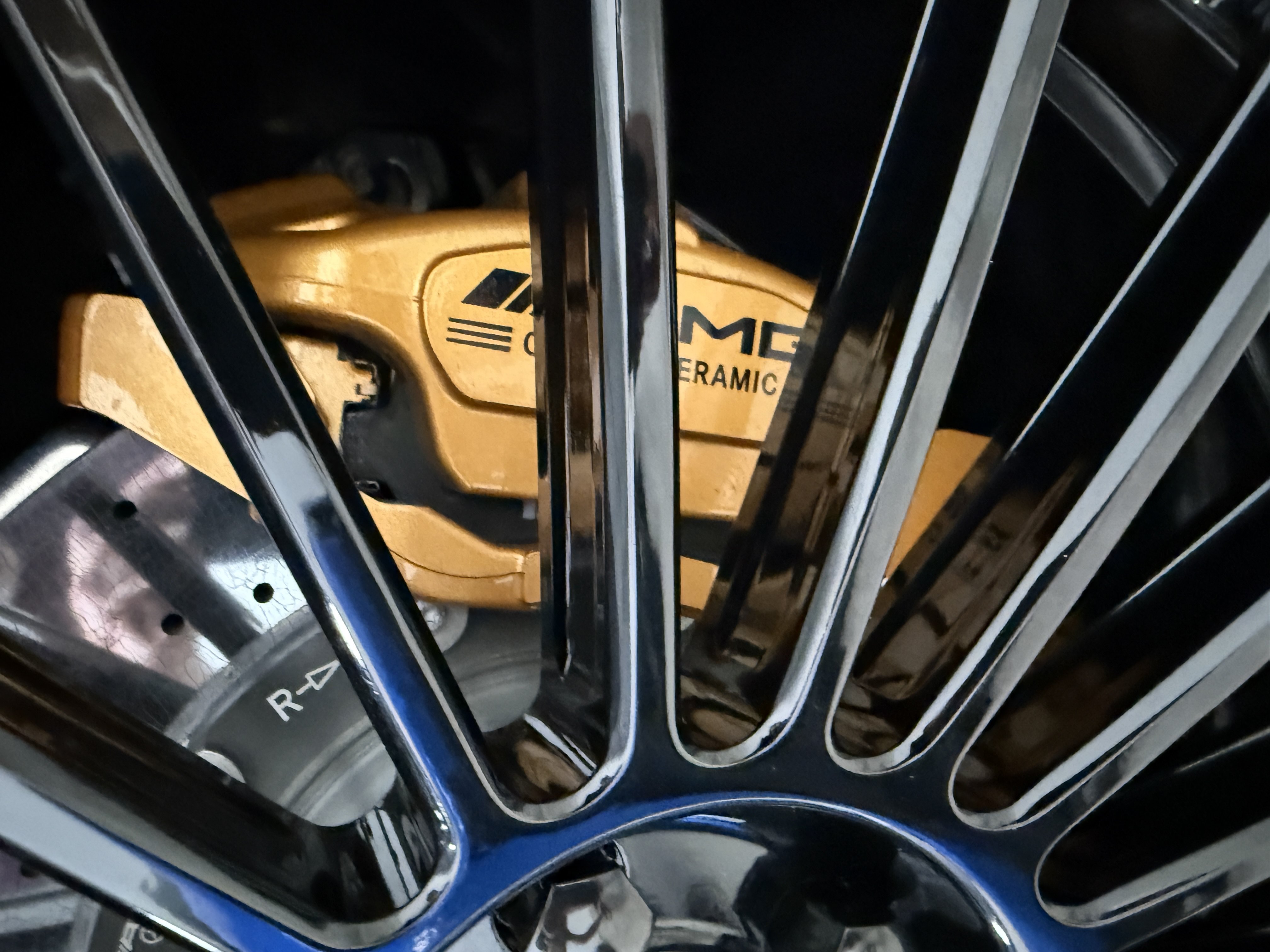 Used 2025 Mercedes-Benz AMG GT 63 image 43