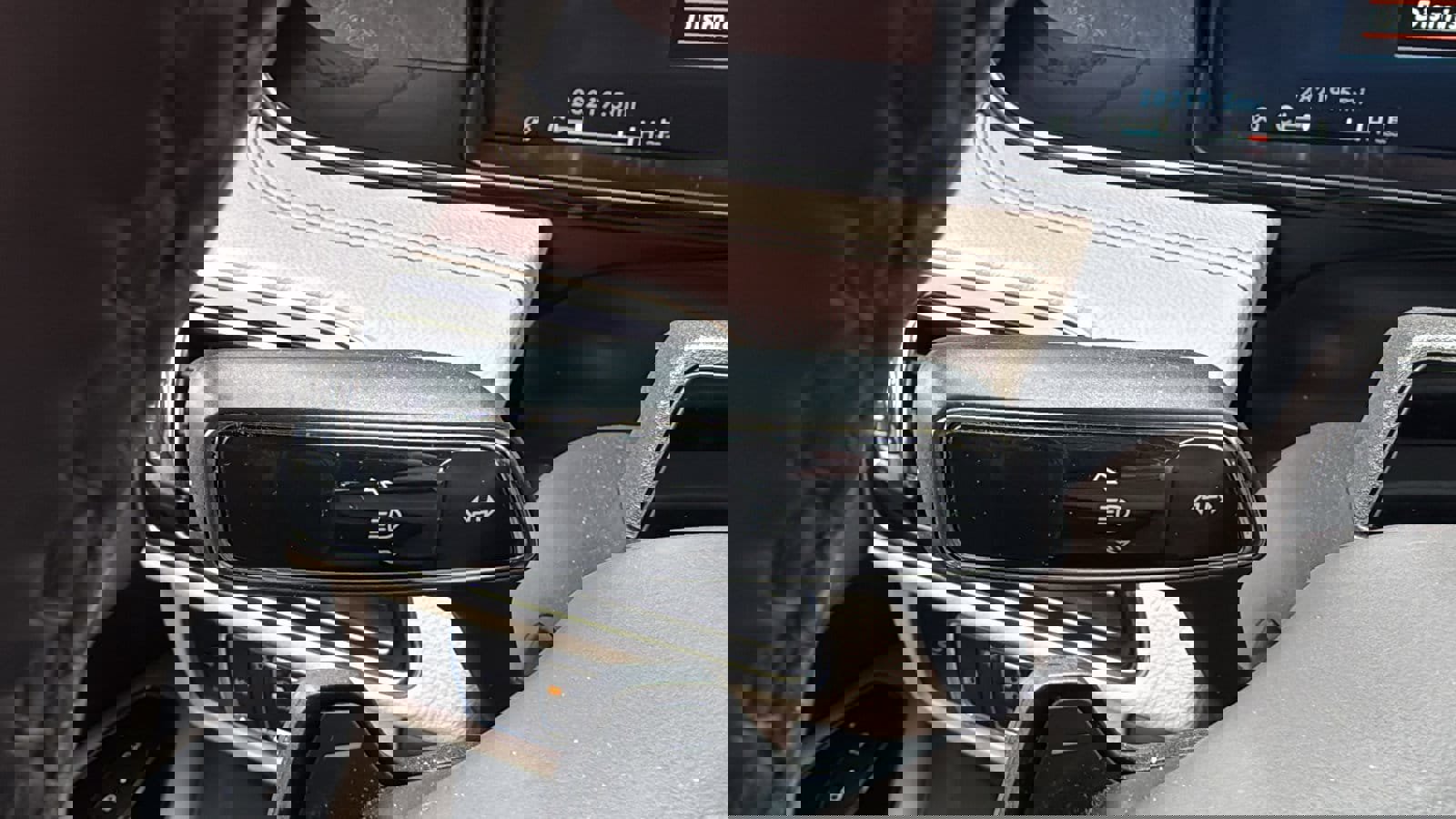 Used 2023 Lincoln Navigator Reserve w/ Equipment Group 201A image 13