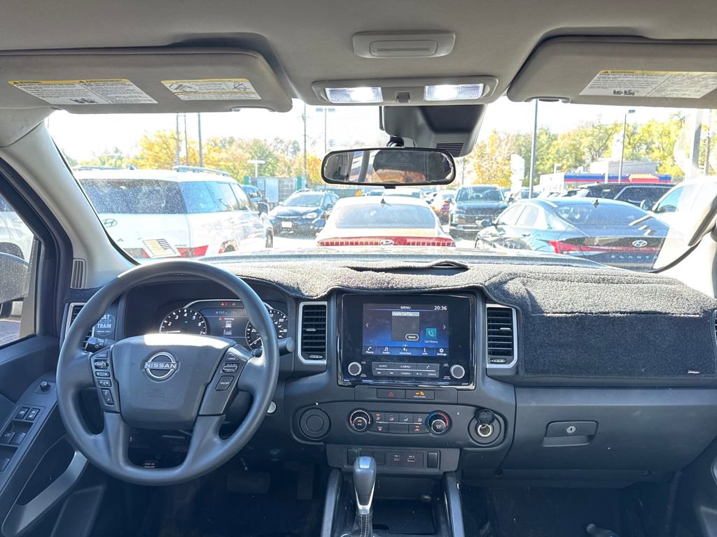 Used 2022 Nissan Frontier SV image 34