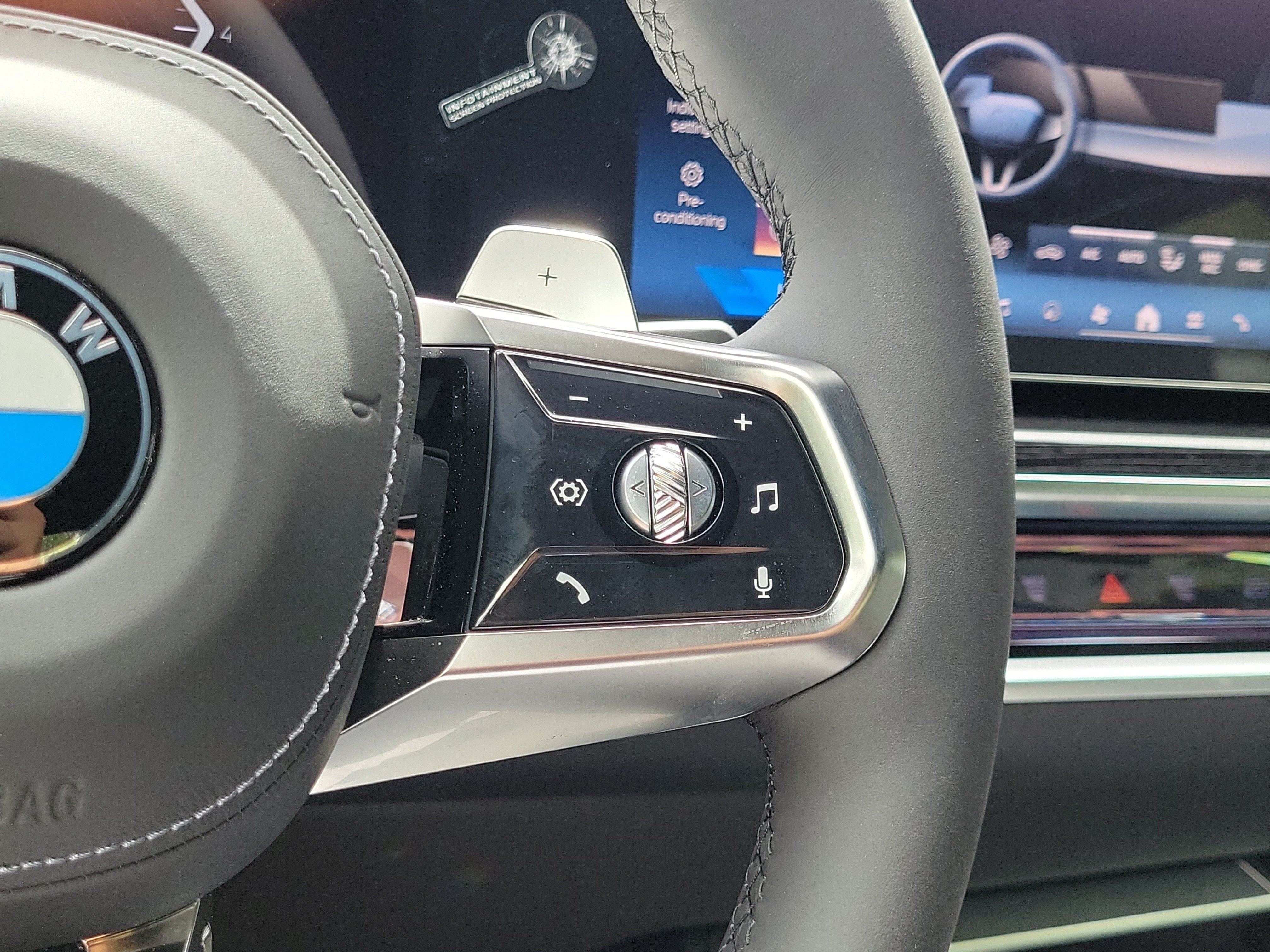 New 2026 BMW 740i w/ Executive Package RWD image 18