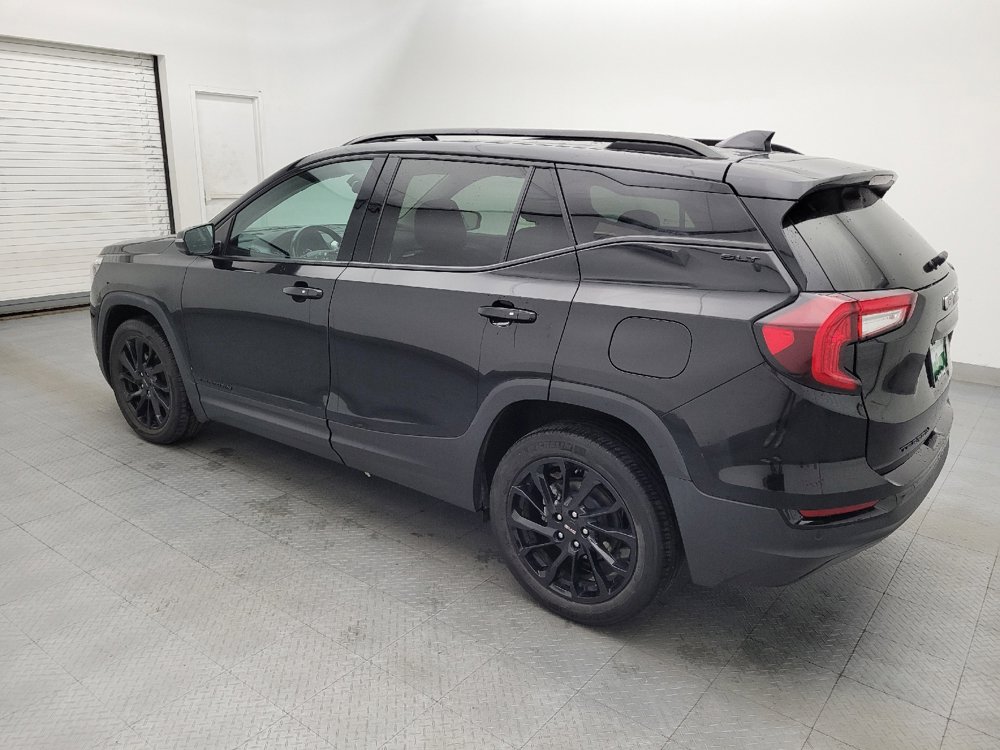 Used 2023 GMC Terrain SLT w/ Infotainment Package II AWD/4WD image 3