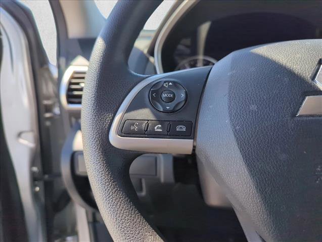 Used 2018 Mitsubishi Eclipse Cross LE image 16