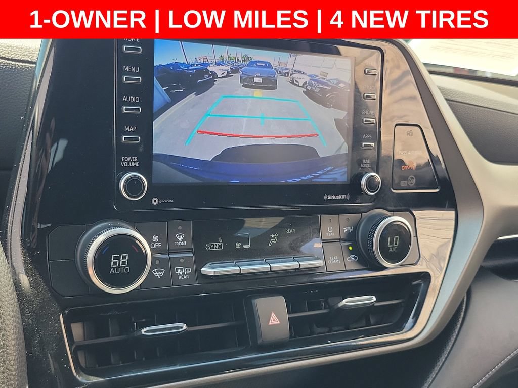 Used 2021 Toyota Highlander L FWD image 28