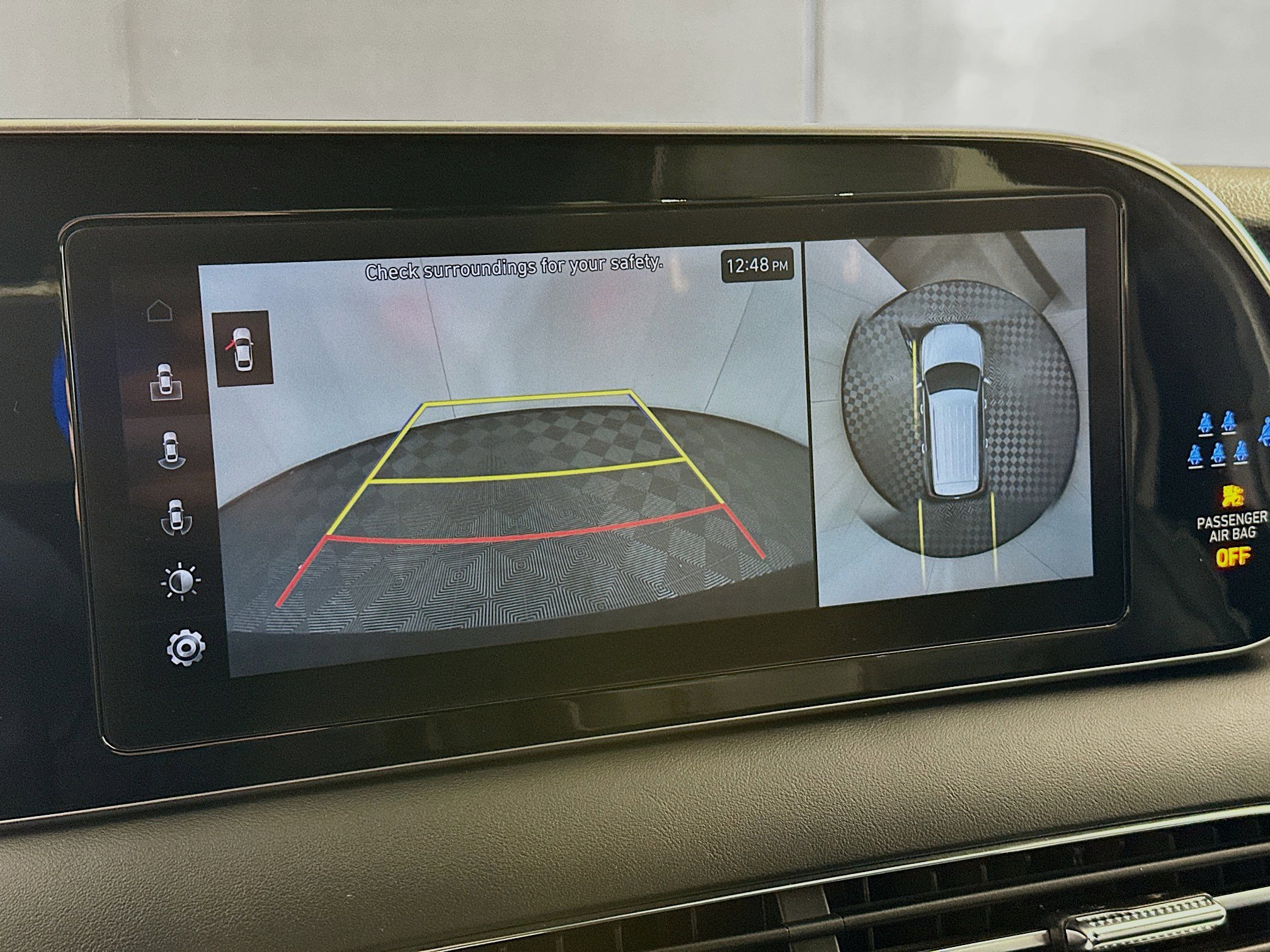 Used 2022 Hyundai Palisade Calligraphy image 23