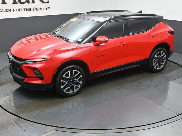 Used 2023 Chevrolet Blazer RS w/ Driver Confidence II Package image 45