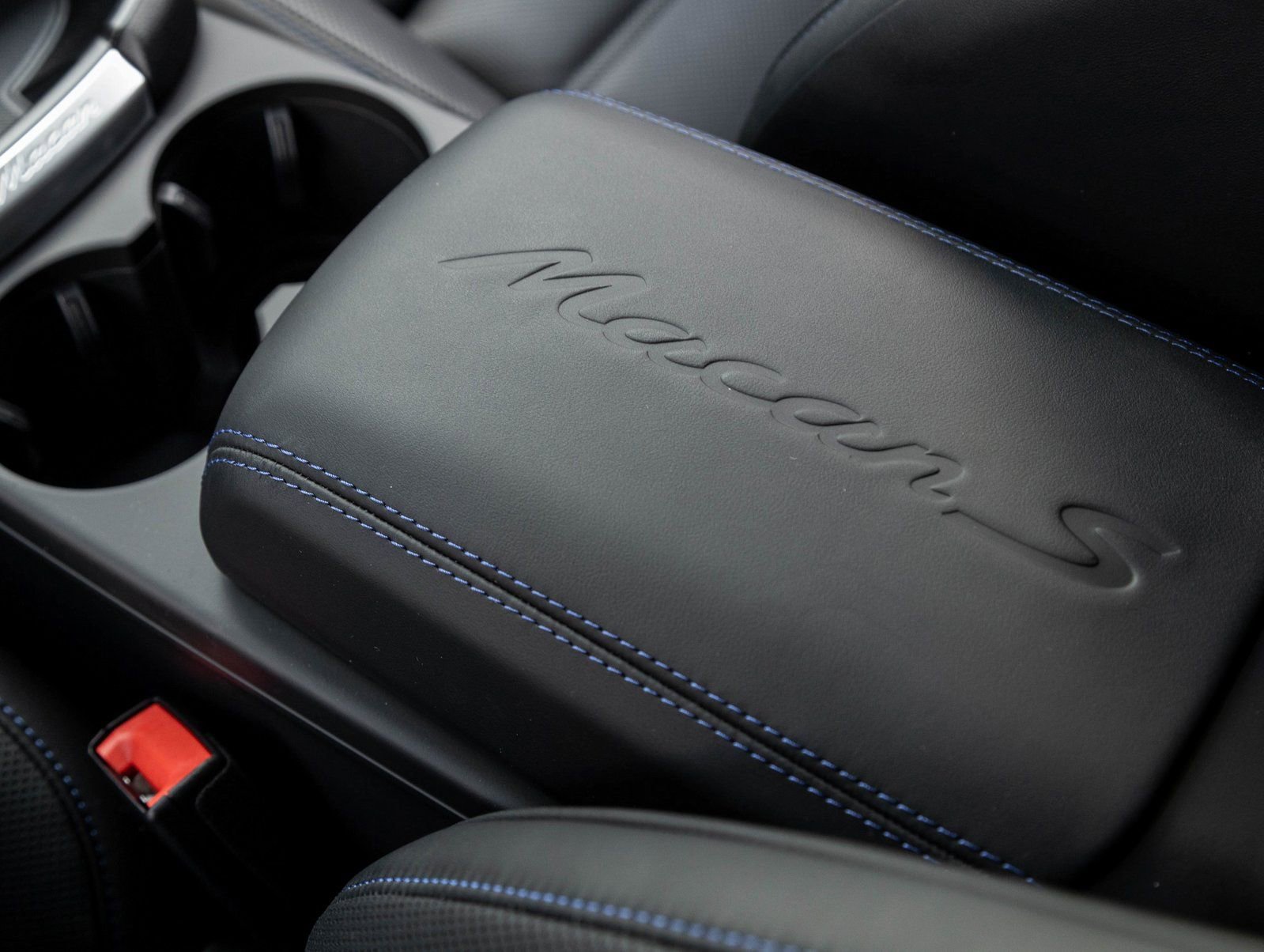 Certified 2026 Porsche Macan S image 29