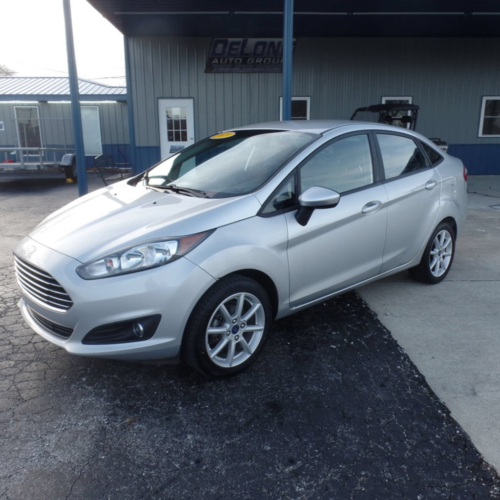 Used 2019 Ford Fiesta SE w/ Equipment Group 201A image 1