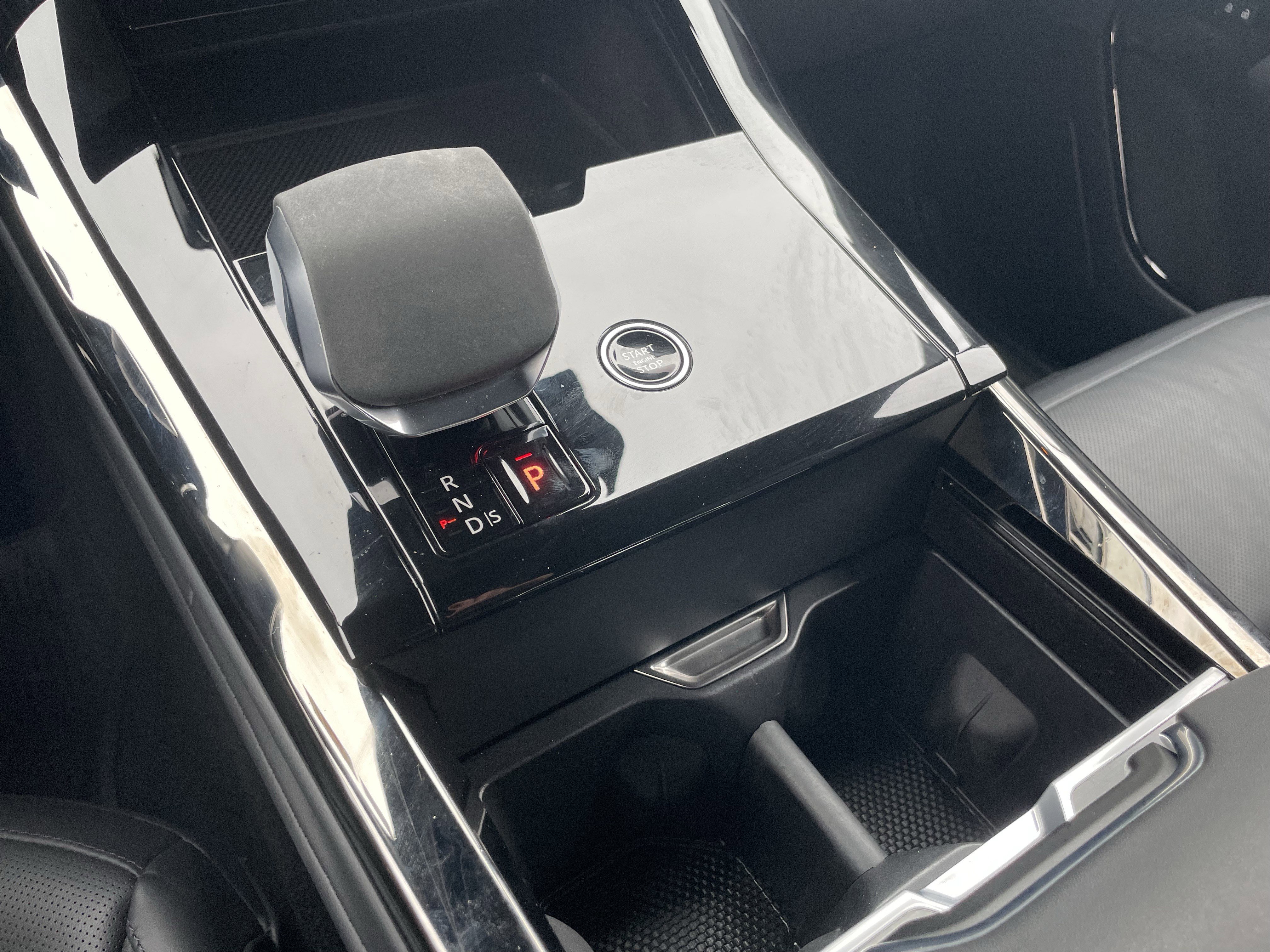 Used 2024 Land Rover Range Rover Sport Dynamic SE image 20