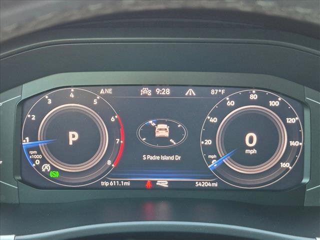 Used 2022 Volkswagen Atlas Cross Sport SEL R-Line w/ Cross Sport MDO Package AWD/4WD image 11
