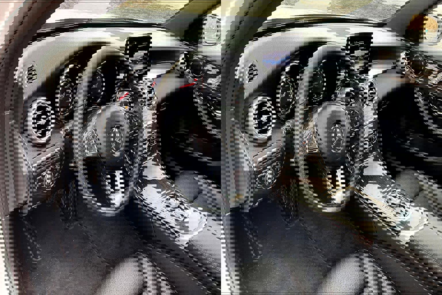 Used 2018 Mercedes-Benz C 300 4MATIC Sedan image 17