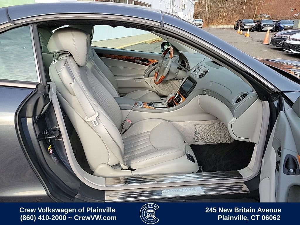 Used 2009 Mercedes-Benz SL 550 image 16