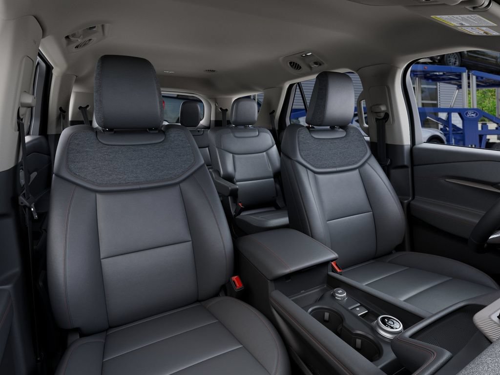New 2027 Ford Explorer Active w/ Active Comfort Package AWD/4WD image 11