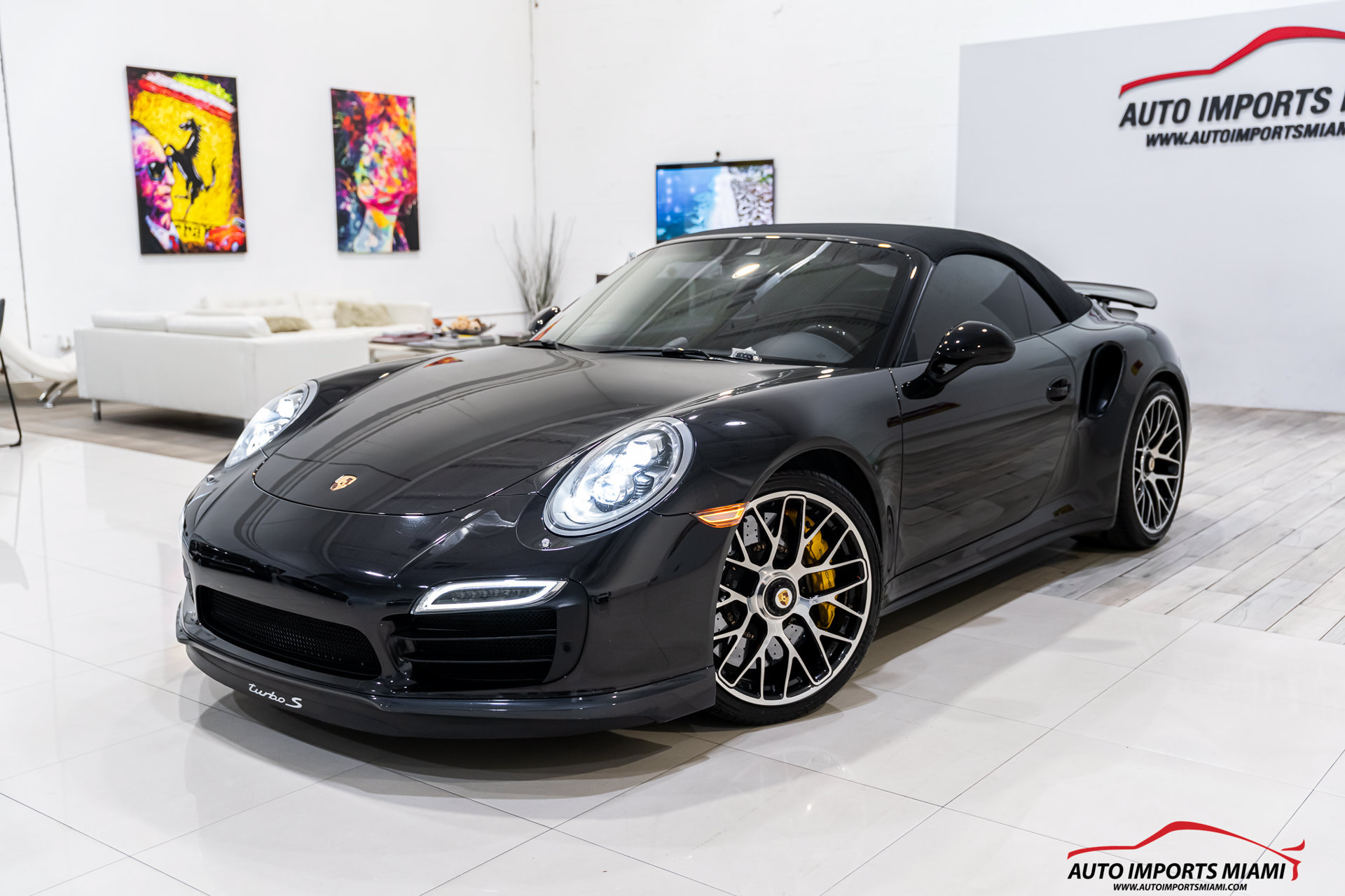 Used 2014 Porsche 911 Turbo S AWD/4WD image 35