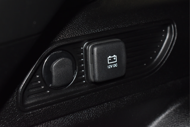 Used 2024 Jeep Grand Cherokee Altitude AWD/4WD image 17