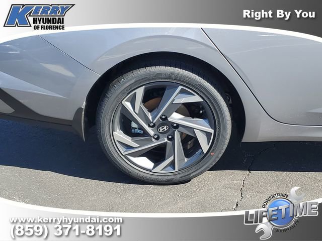 New 2026 Hyundai Elantra Limited image 5