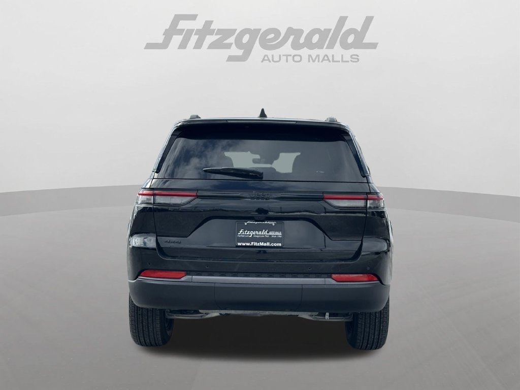 New 2026 Jeep Grand Cherokee Altitude AWD/4WD image 6