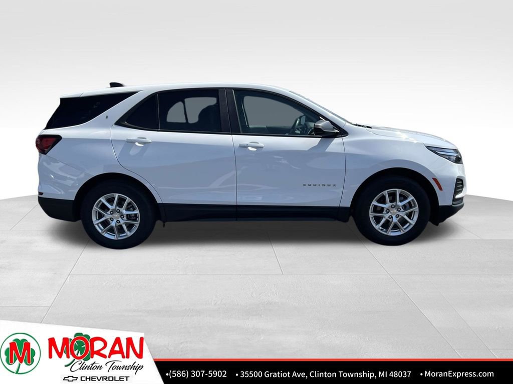 Certified 2024 Chevrolet Equinox LS w/ LS Convenience Package FWD image 6