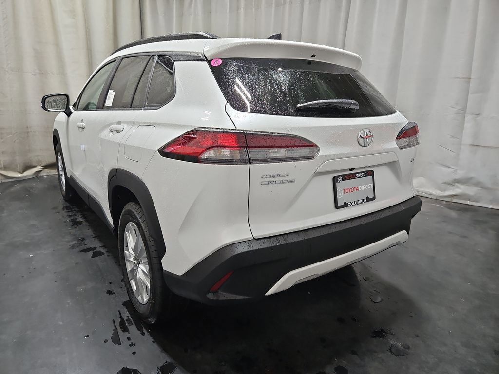 New 2026 Toyota Corolla Cross LE image 5