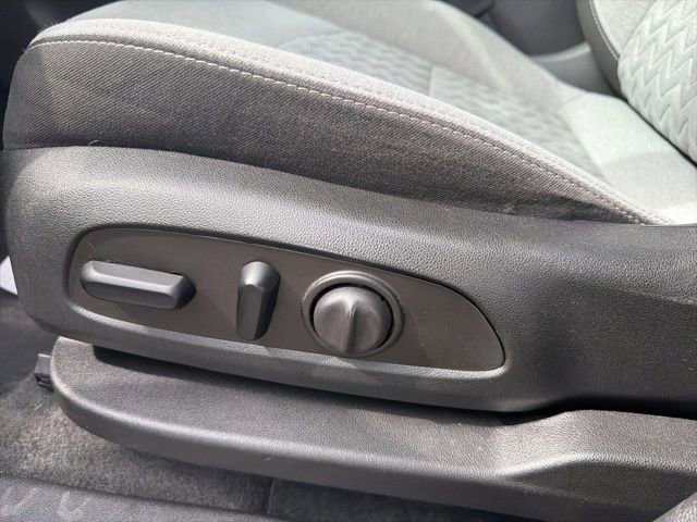 Used 2023 Chevrolet Equinox LT w/ LPO, Floor Liner Package image 23