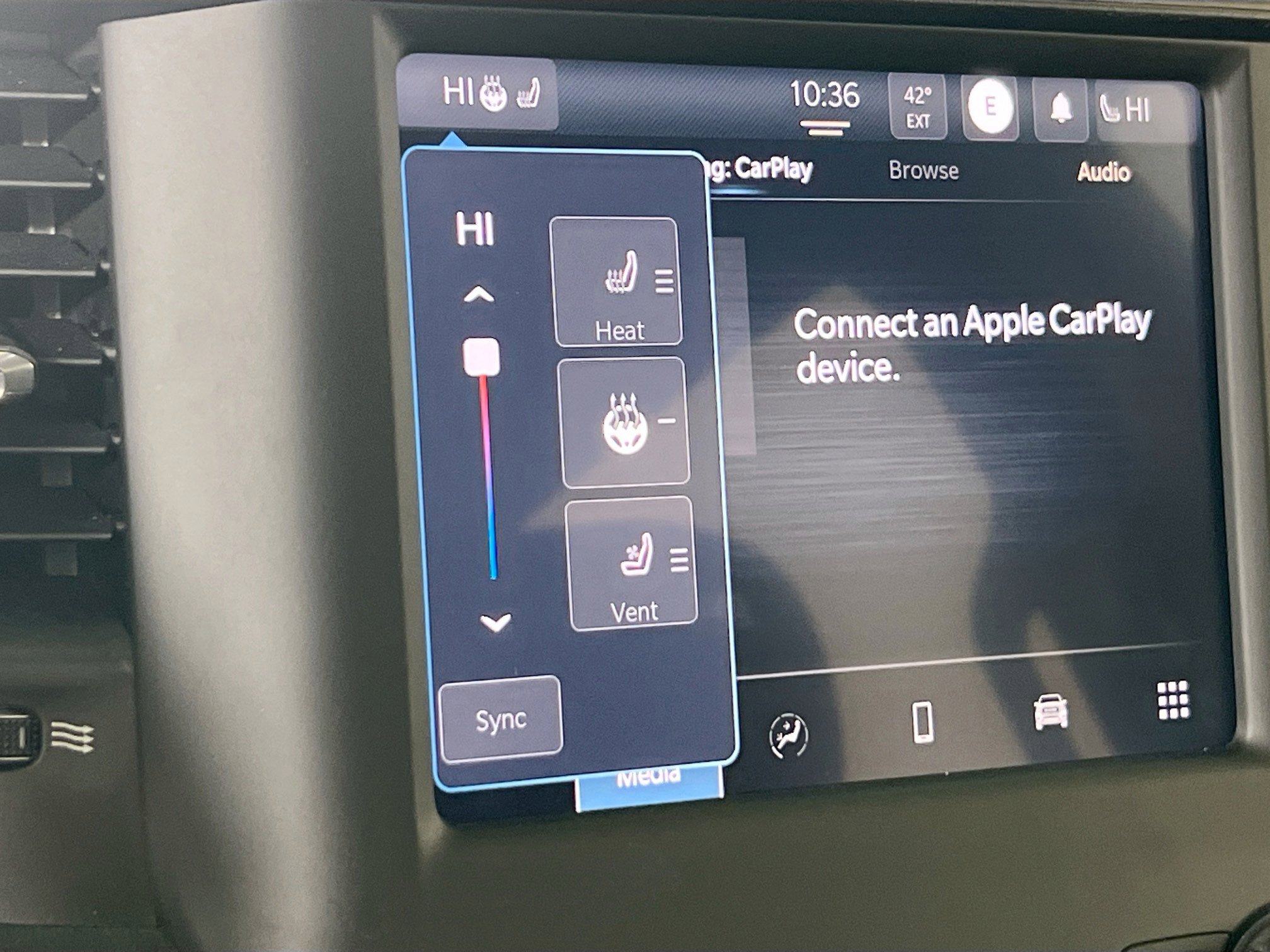 Used 2022 RAM 1500 Laramie AWD/4WD image 19