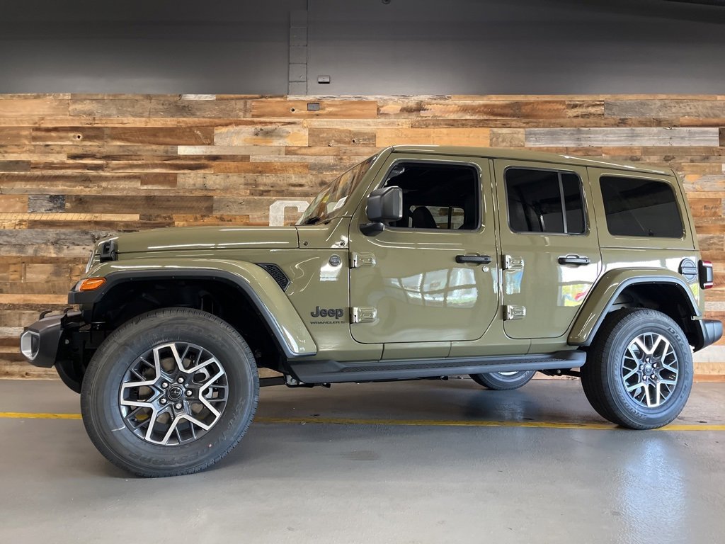 New 2026 Jeep Wrangler Unlimited Sahara image 31