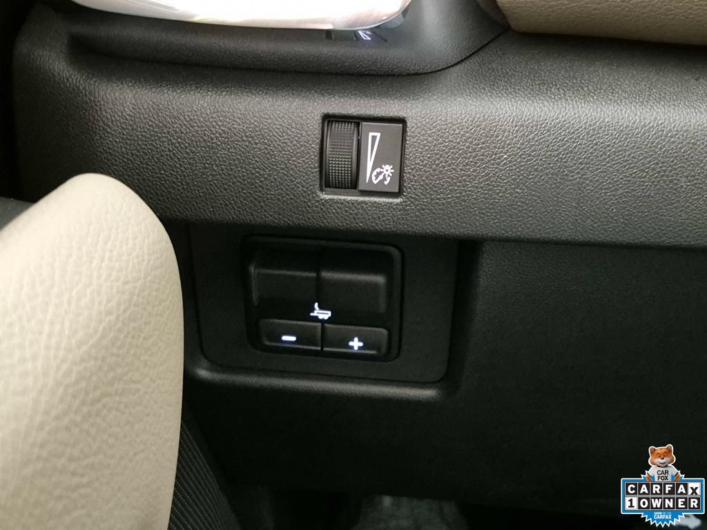 Certified 2023 GMC Canyon Denali AWD/4WD image 19