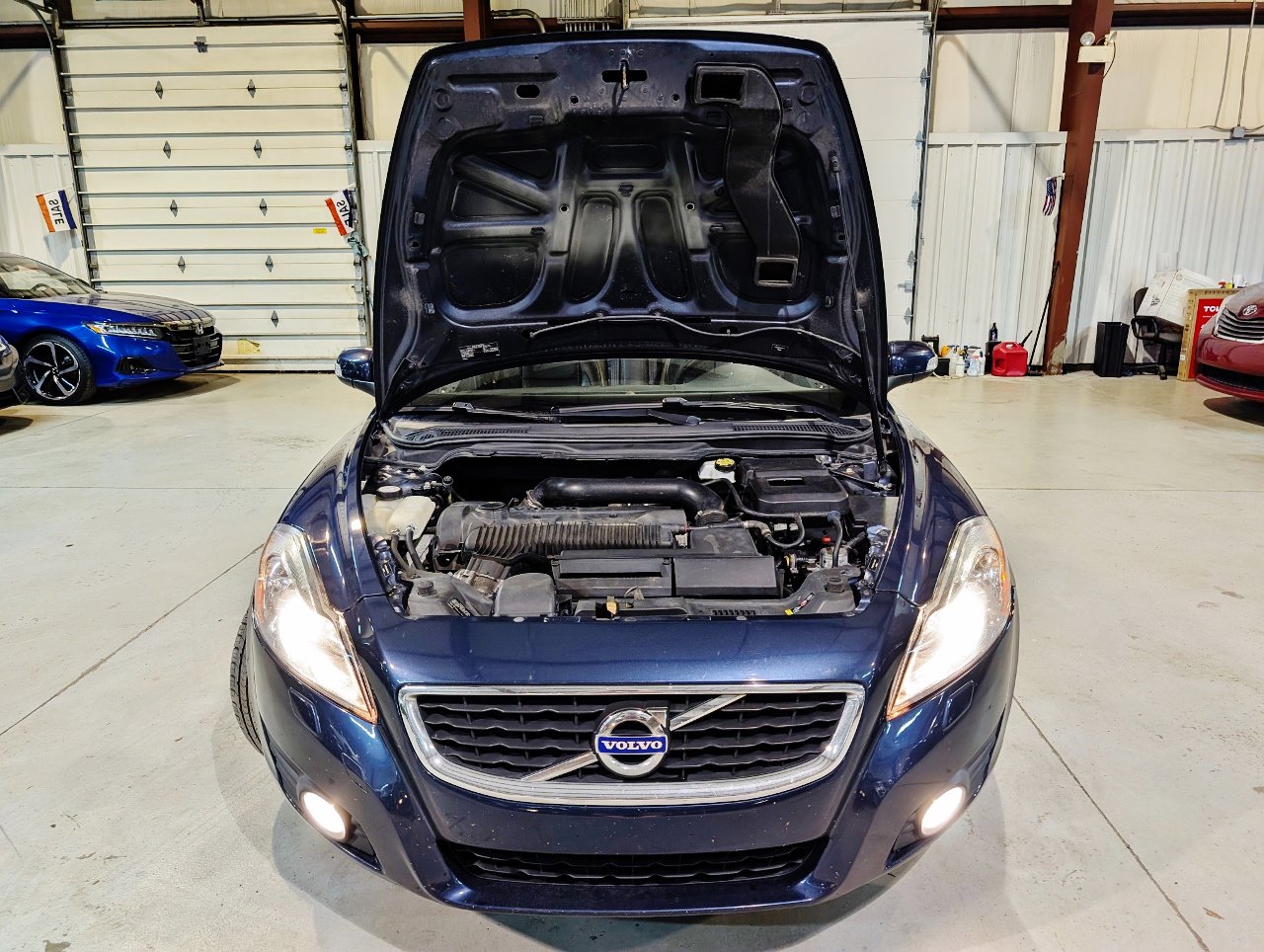 Used 2013 Volvo C70 T5 image 42