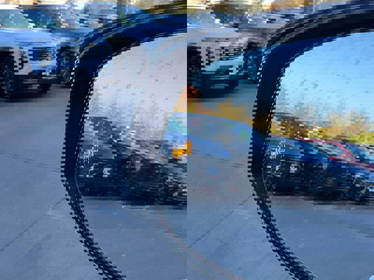 Used 2025 Toyota RAV4 XLE image 20