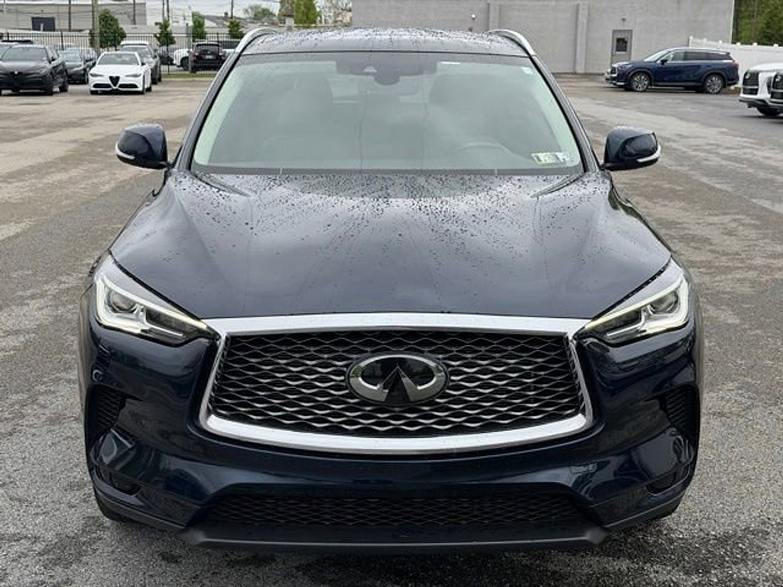 Used 2023 INFINITI QX50 Luxe AWD/4WD image 2