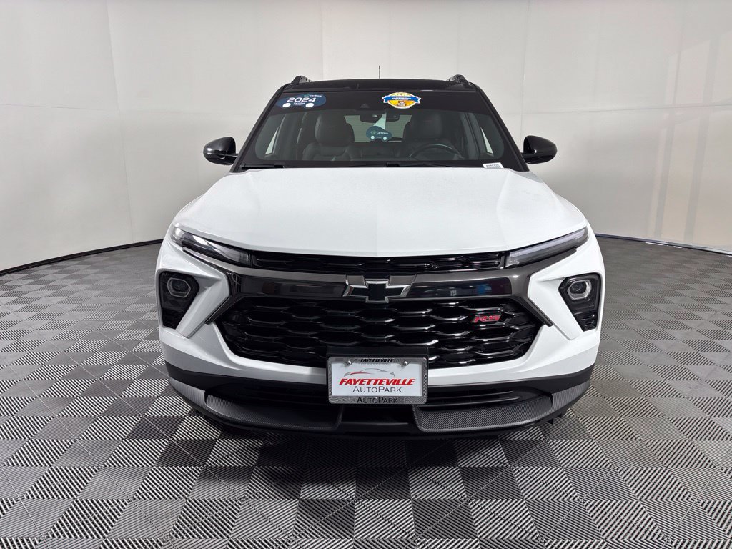 Used 2024 Chevrolet TrailBlazer RS w/ Convenience Package FWD image 13